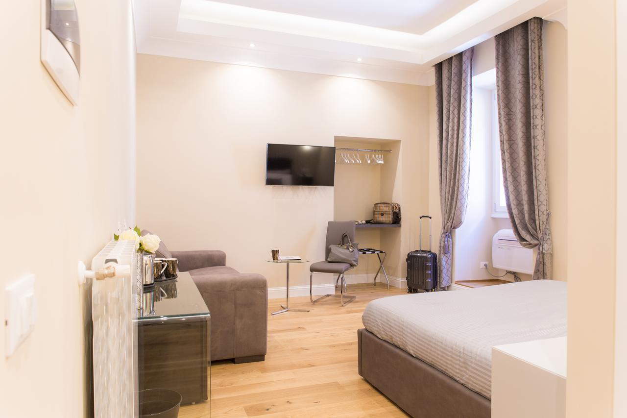 Gasthuis Nazionale Palace 2*